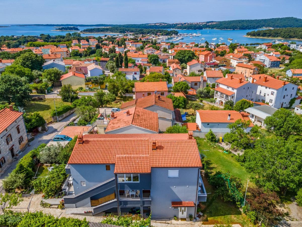 Apartment Lorencin Milka Medulin Eksteriør bilde